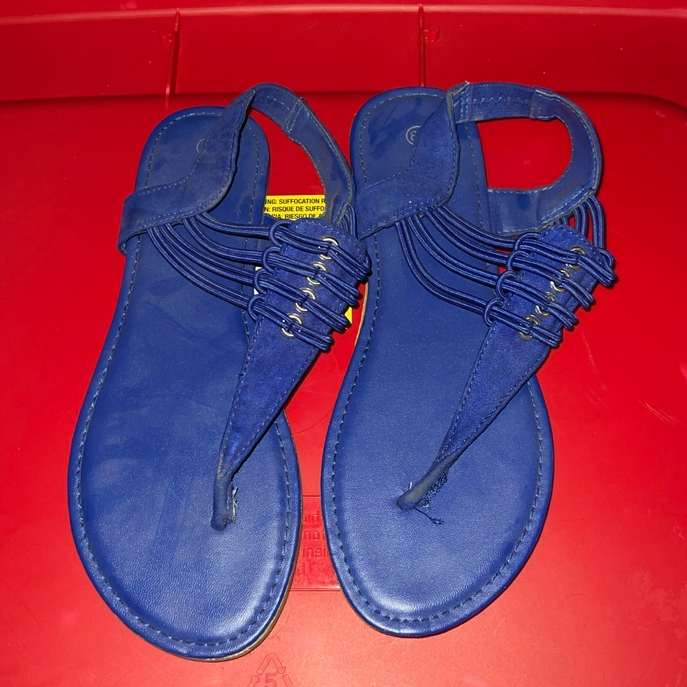 Sandal